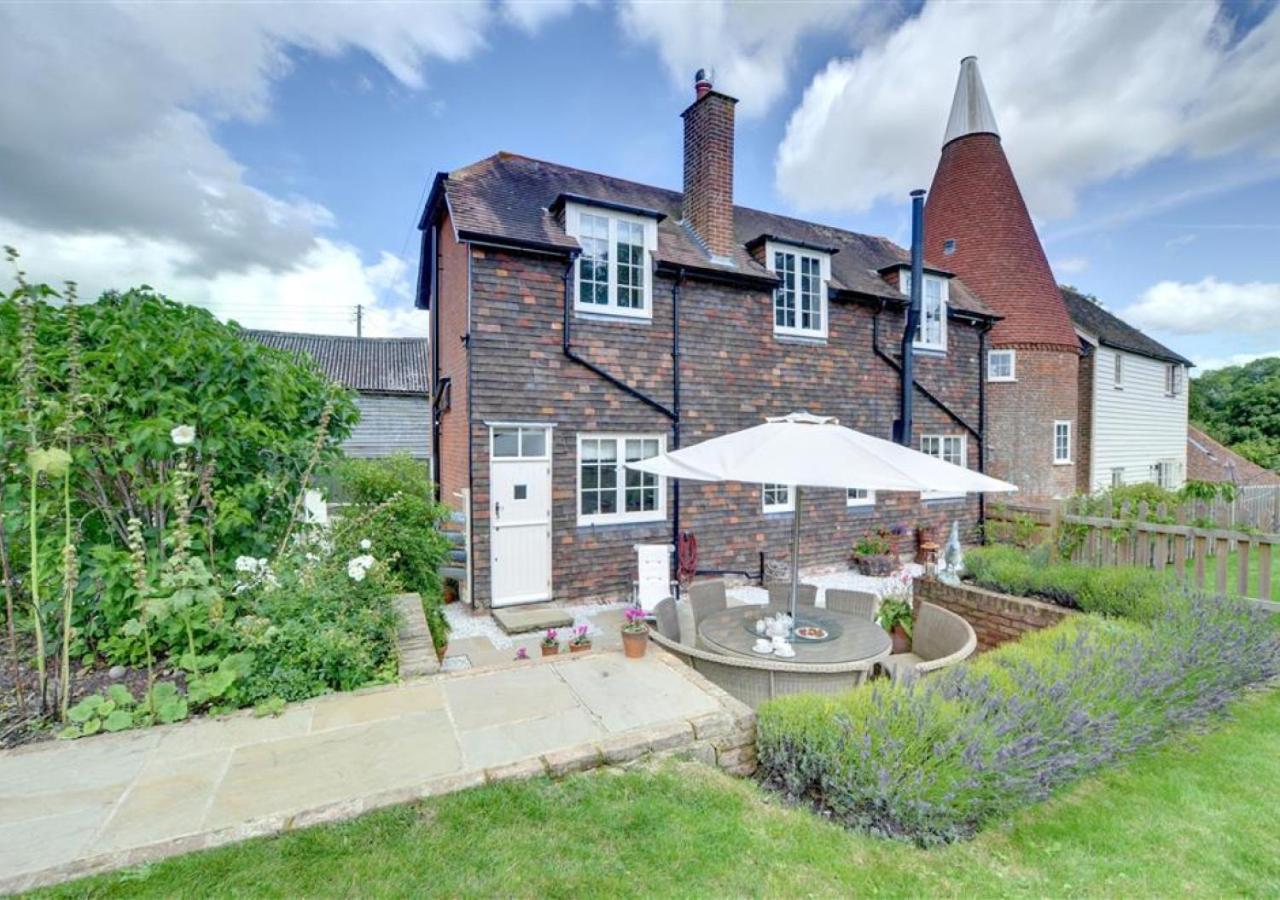The Coach House Villa Biddenden Exteriör bild